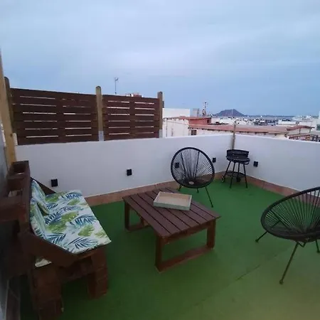 Con Vistas Al Mar En El Centro De * Corralejo
